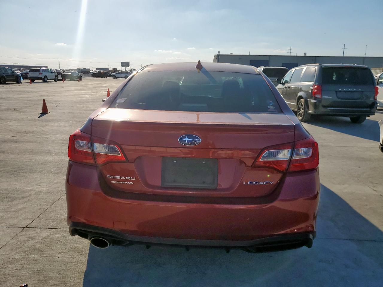 2018 Subaru Legacy 2.5I Premium VIN: 4S3BNAF64J3046278 Lot: 84474695