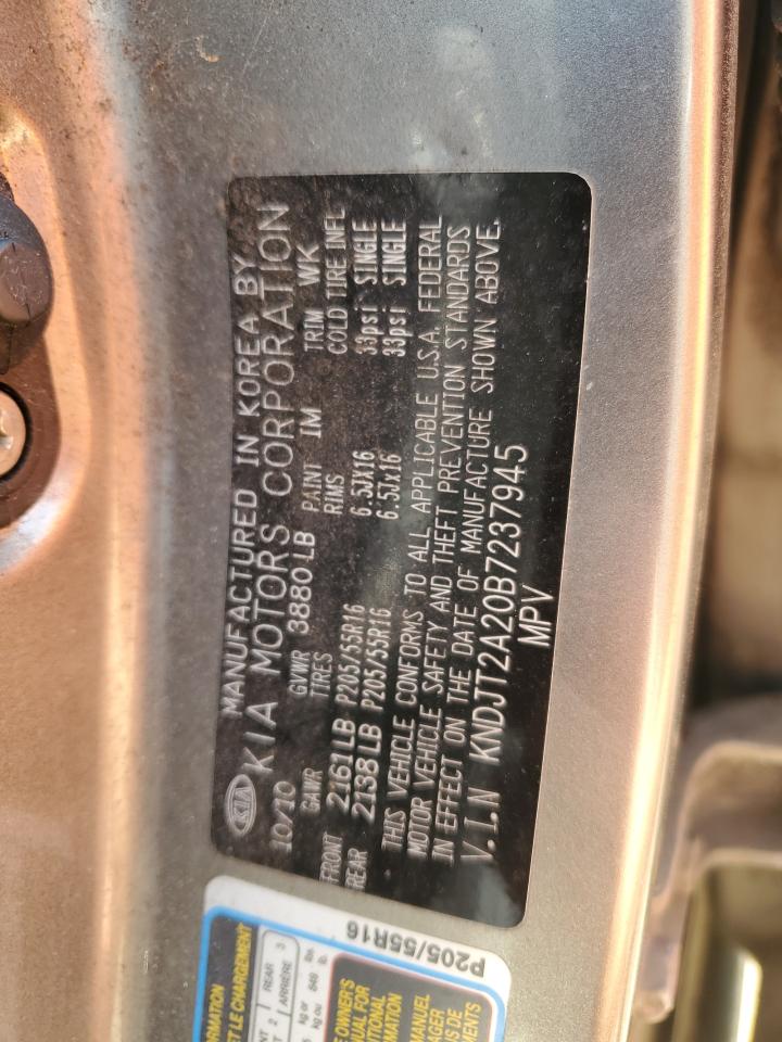 2011 Kia Soul + VIN: KNDJT2A20B7237945 Lot: 81325075