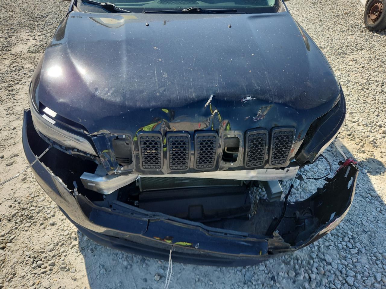 2019 Jeep Cherokee Latitude VIN: 1C4PJLCB9KD484949 Lot: 72094905