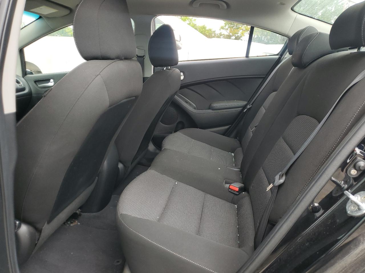 2017 Kia Forte Lx VIN: 3KPFK4A70HE093886 Lot: 81753035