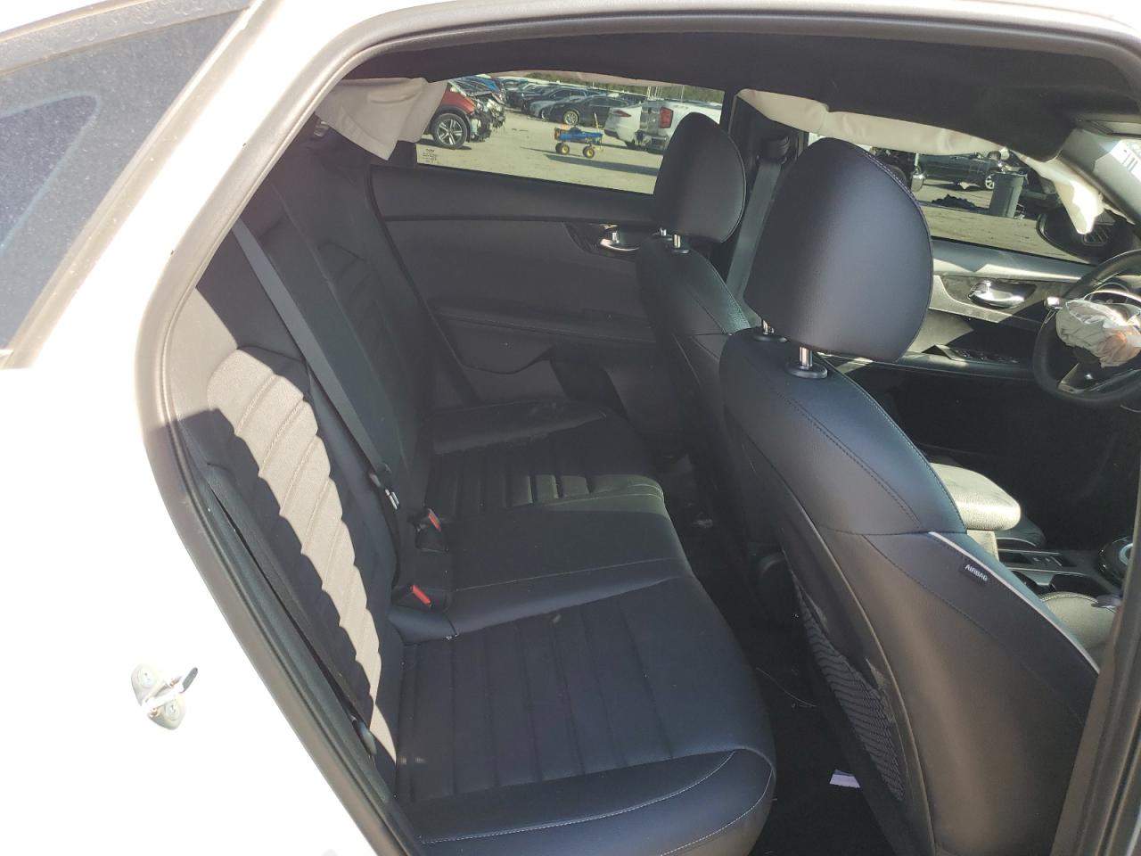 2024 Kia Forte Gt Line VIN: 3KPF54AD8RE803311 Lot: 81745615