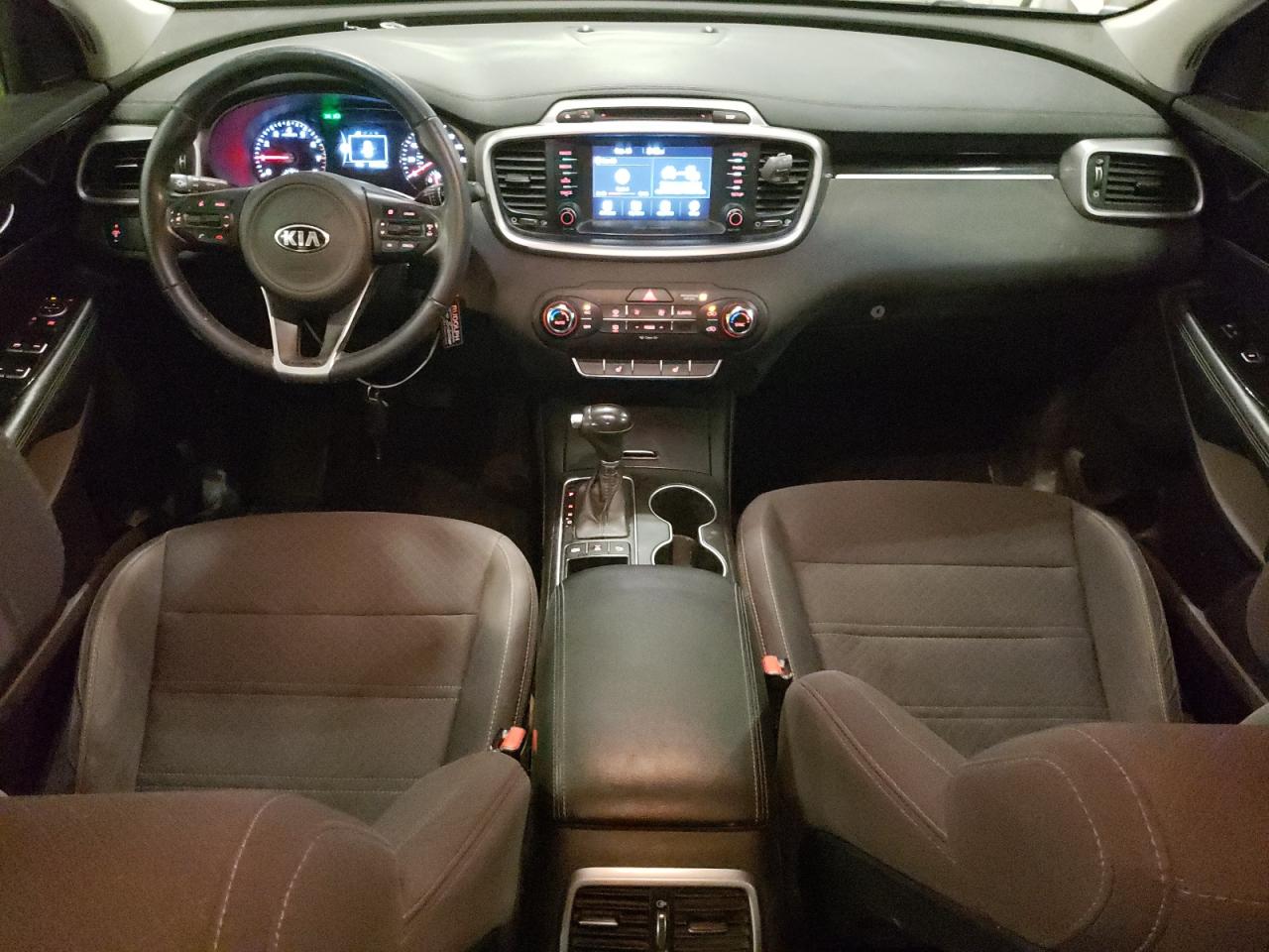 2017 Kia Sorento Lx VIN: 5XYPGDA39HG260266 Lot: 72082585