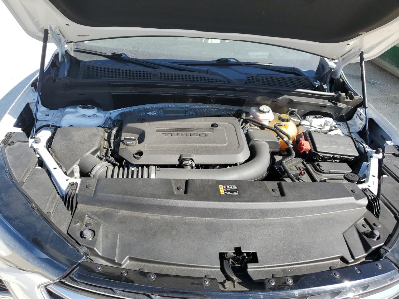 2021 Buick Envision Essence VIN: LRBFZNR43MD178422 Lot: 84013525