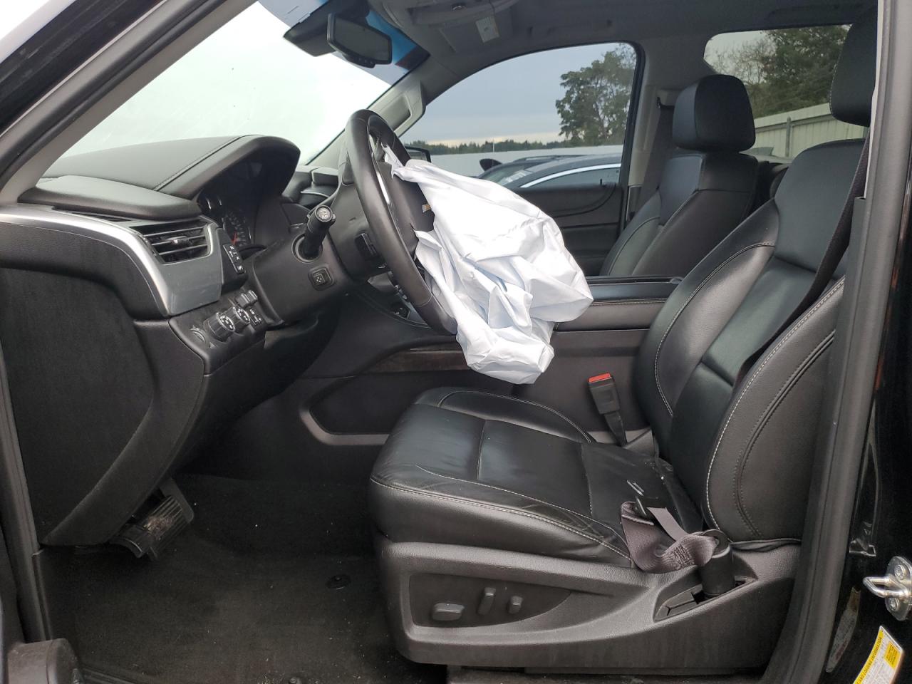 2017 Chevrolet Suburban K1500 Lt VIN: 1GNSKHKC2HR239931 Lot: 84542685