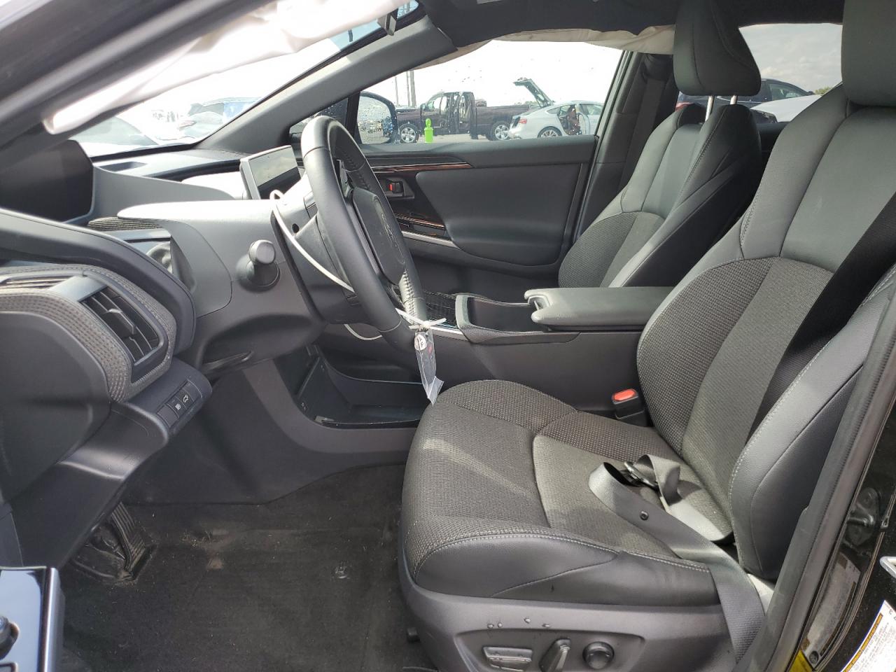 2024 Toyota Bz4X Xle VIN: JTMAAAAA7RA047077 Lot: 84270505