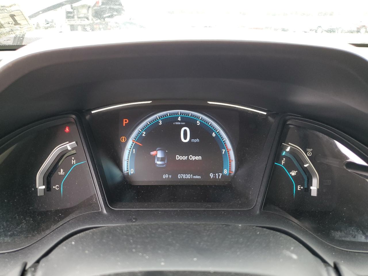 2020 Honda Civic Lx VIN: 19XFC2F68LE215209 Lot: 81057815