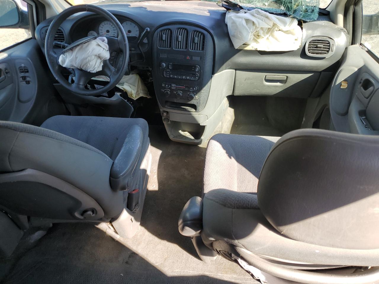 2005 Dodge Grand Caravan Se VIN: 1D4GP24R15B280606 Lot: 84649295