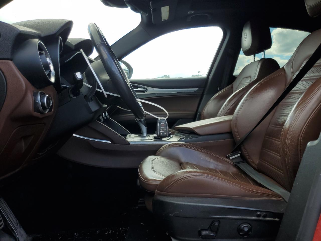 2018 Alfa Romeo Stelvio Ti Sport VIN: ZASFAKNNXJ7C05445 Lot: 70913405