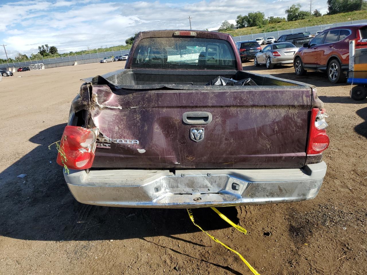 2005 Dodge Dakota Slt VIN: 1D7HE42K55S208497 Lot: 81769975