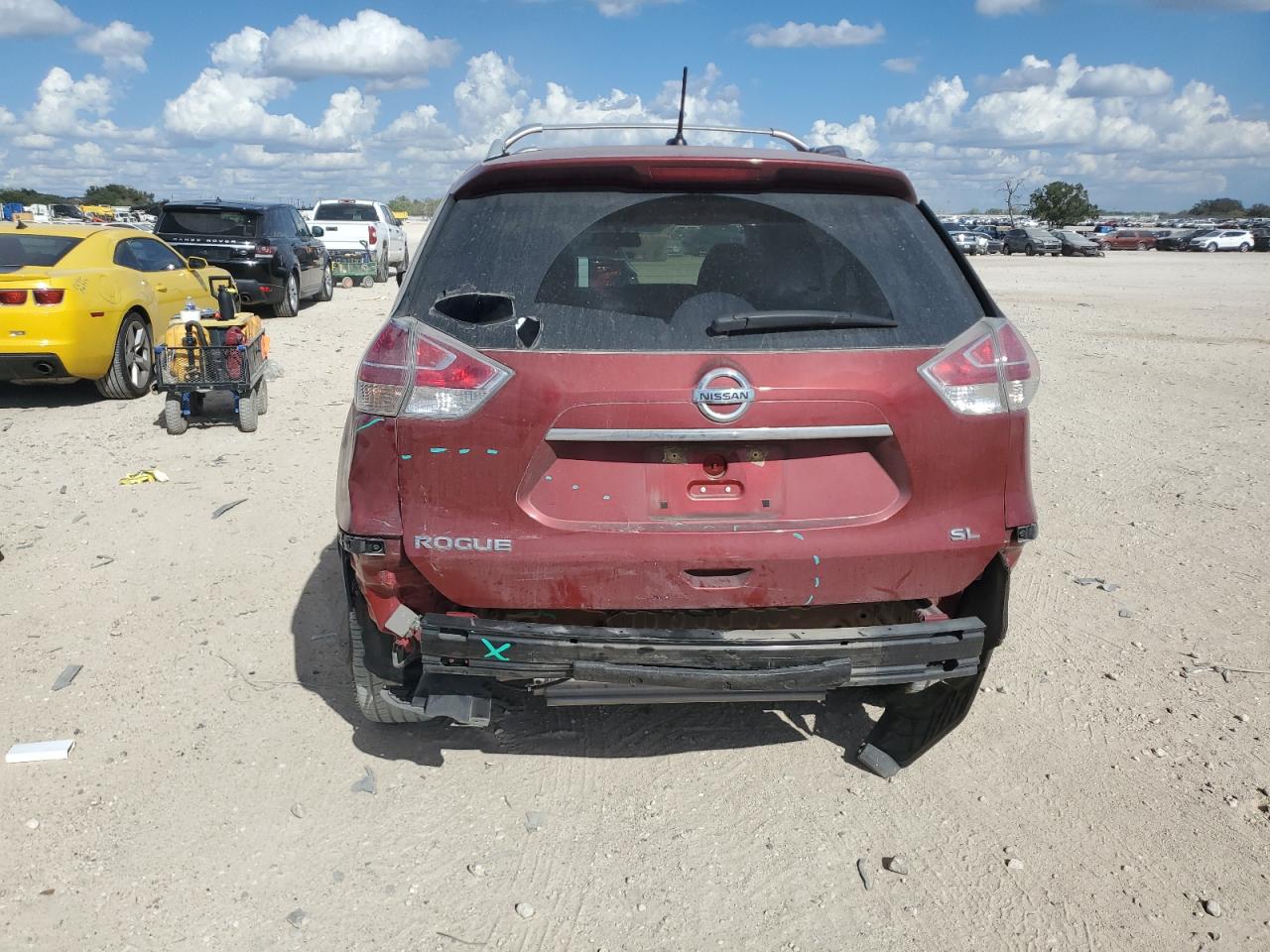 2015 Nissan Rogue S VIN: 5N1AT2MT4FC830933 Lot: 81329965