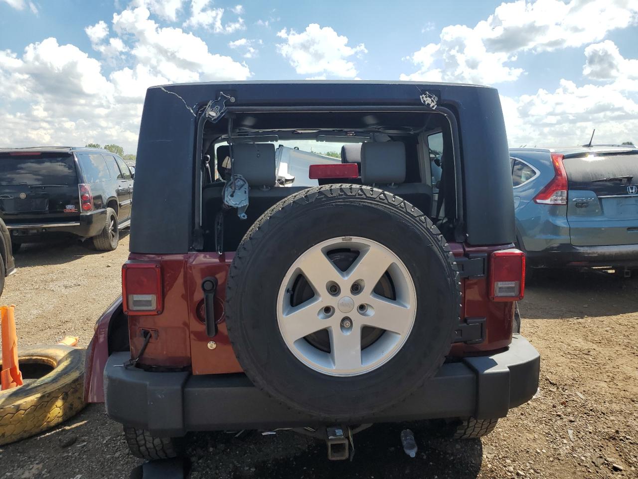 2007 Jeep Wrangler Sahara VIN: 1J8FA54107L160176 Lot: 71033815