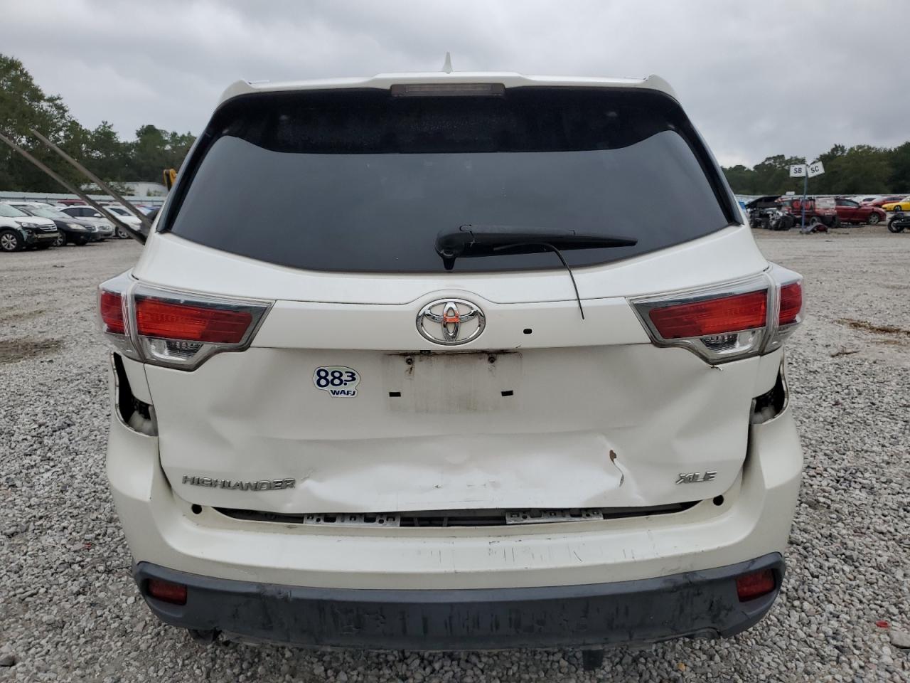 2015 Toyota Highlander Xle VIN: 5TDKKRFH2FS048481 Lot: 81878275