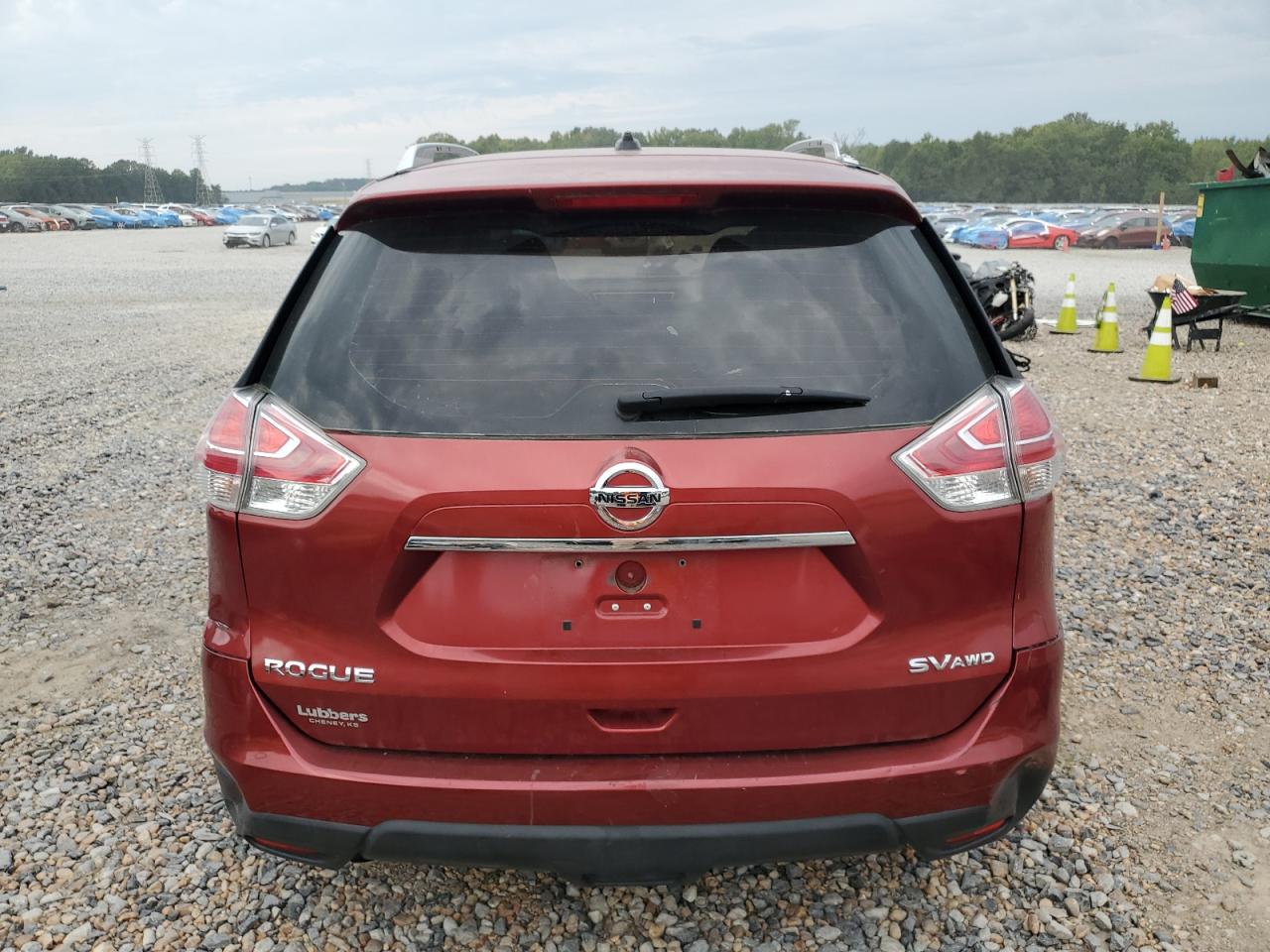 2015 Nissan Rogue S VIN: KNMAT2MV1FP557917 Lot: 81630145