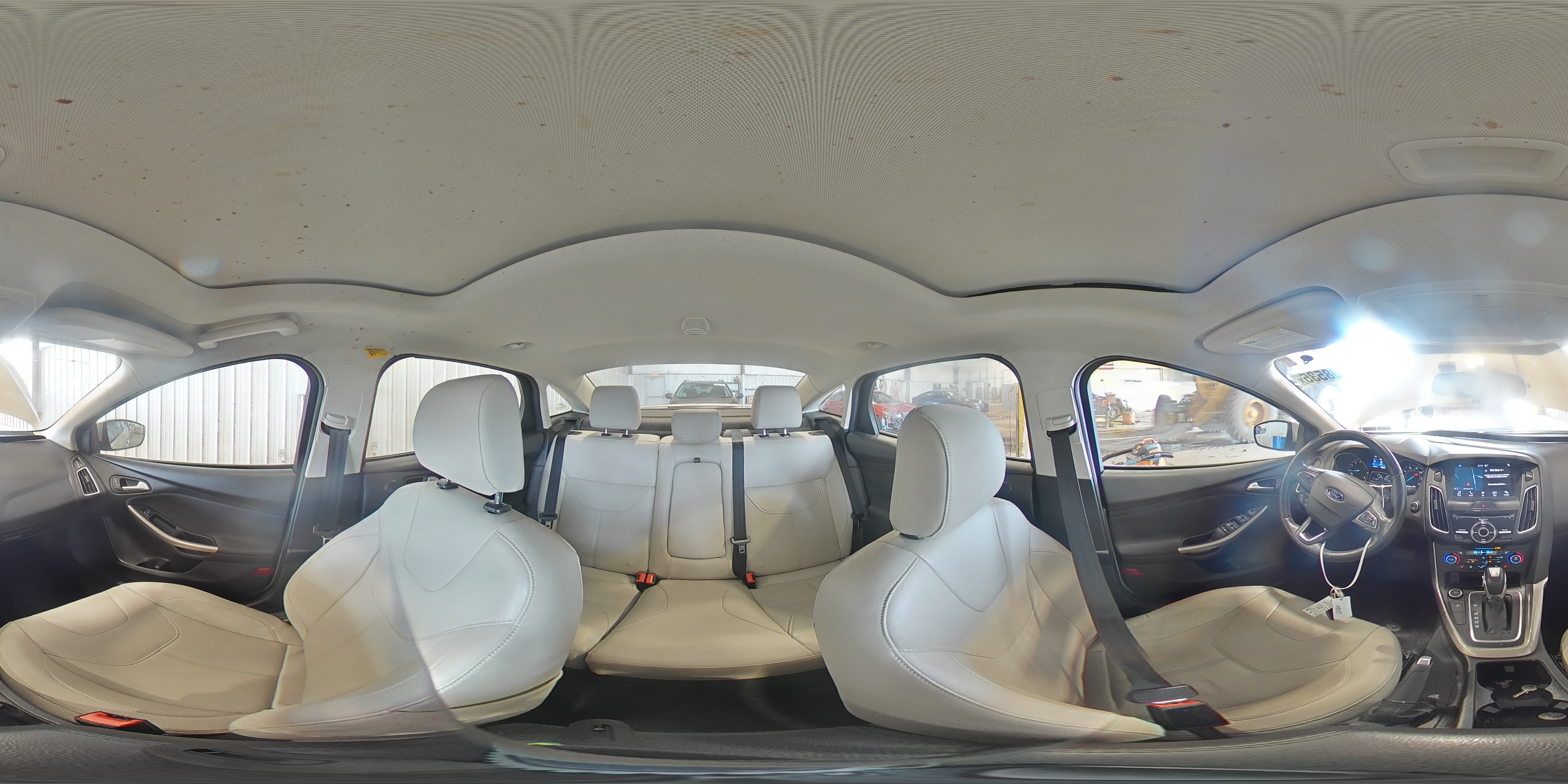 2017 Ford Focus Titanium VIN: 1FADP3J2XHL211835 Lot: 84608535