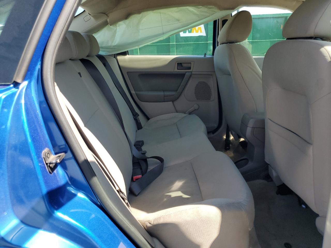 2011 Ford Focus S VIN: 1FAHP3EN8BW140968 Lot: 80814055