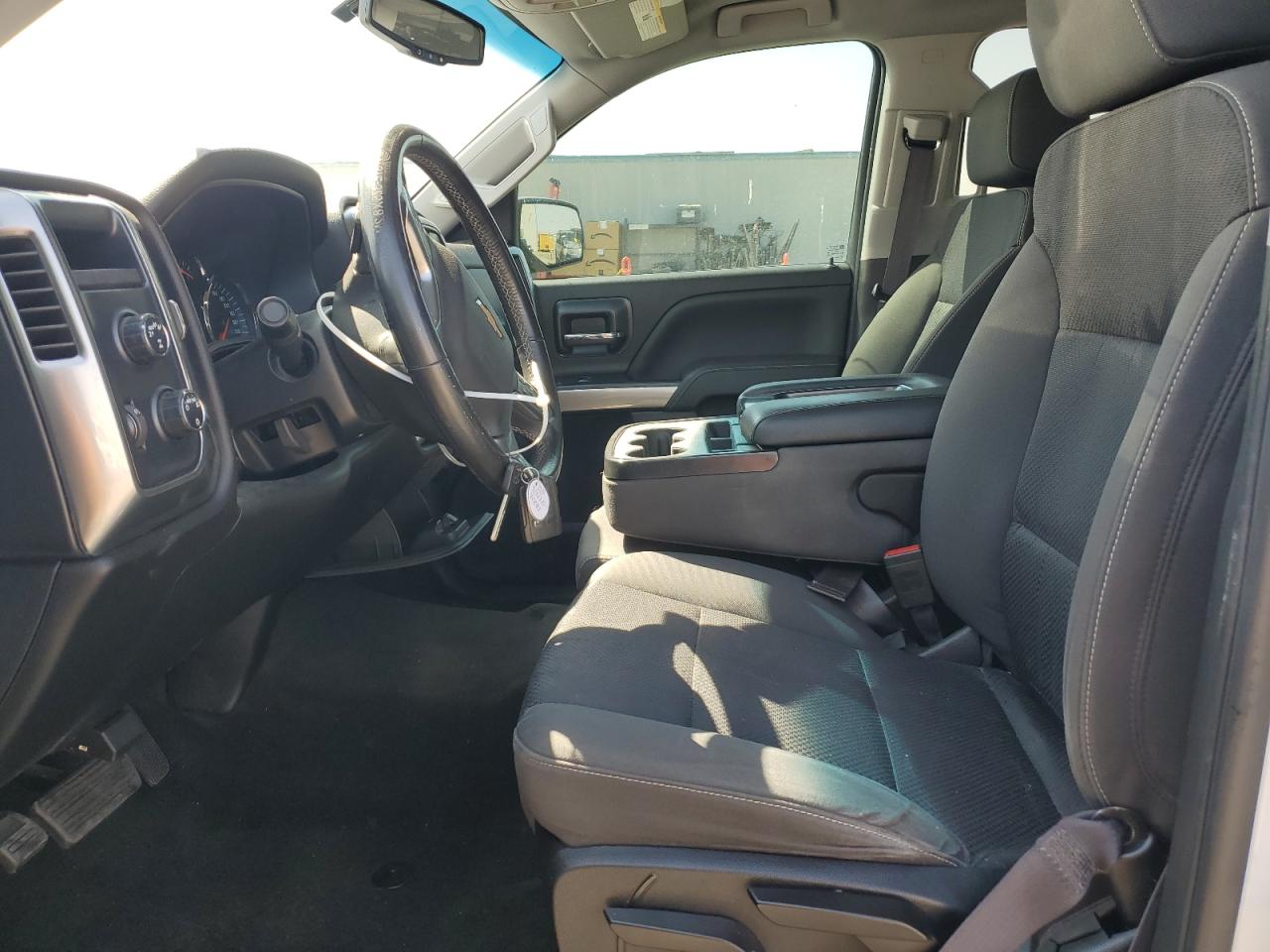 2017 Chevrolet Silverado K1500 Lt VIN: 3GCUKREH4HG461658 Lot: 71931835