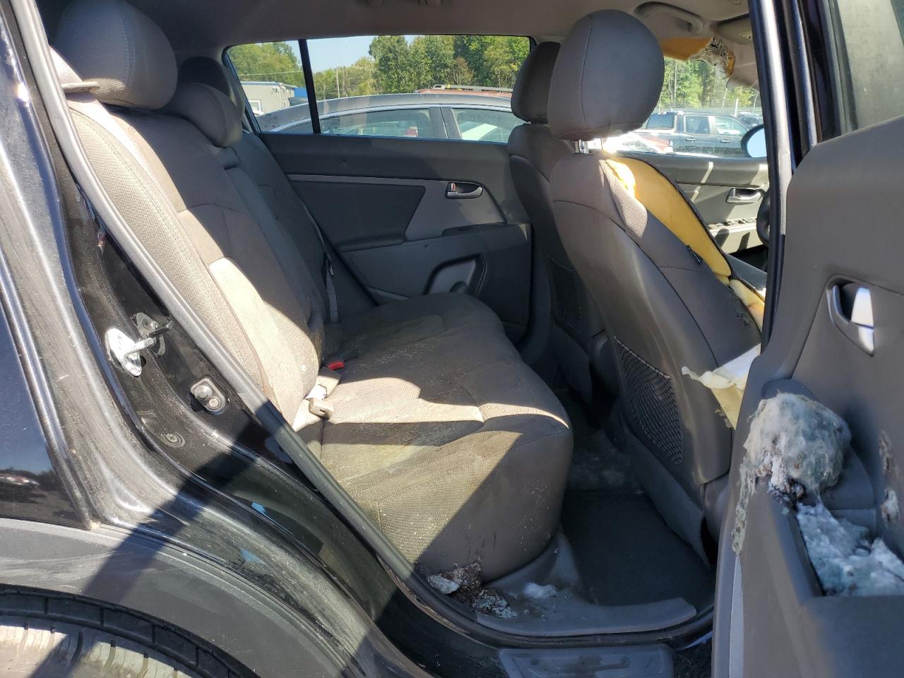 2012 Kia Sportage Base VIN: KNDPB3A25C7334126 Lot: 81076885