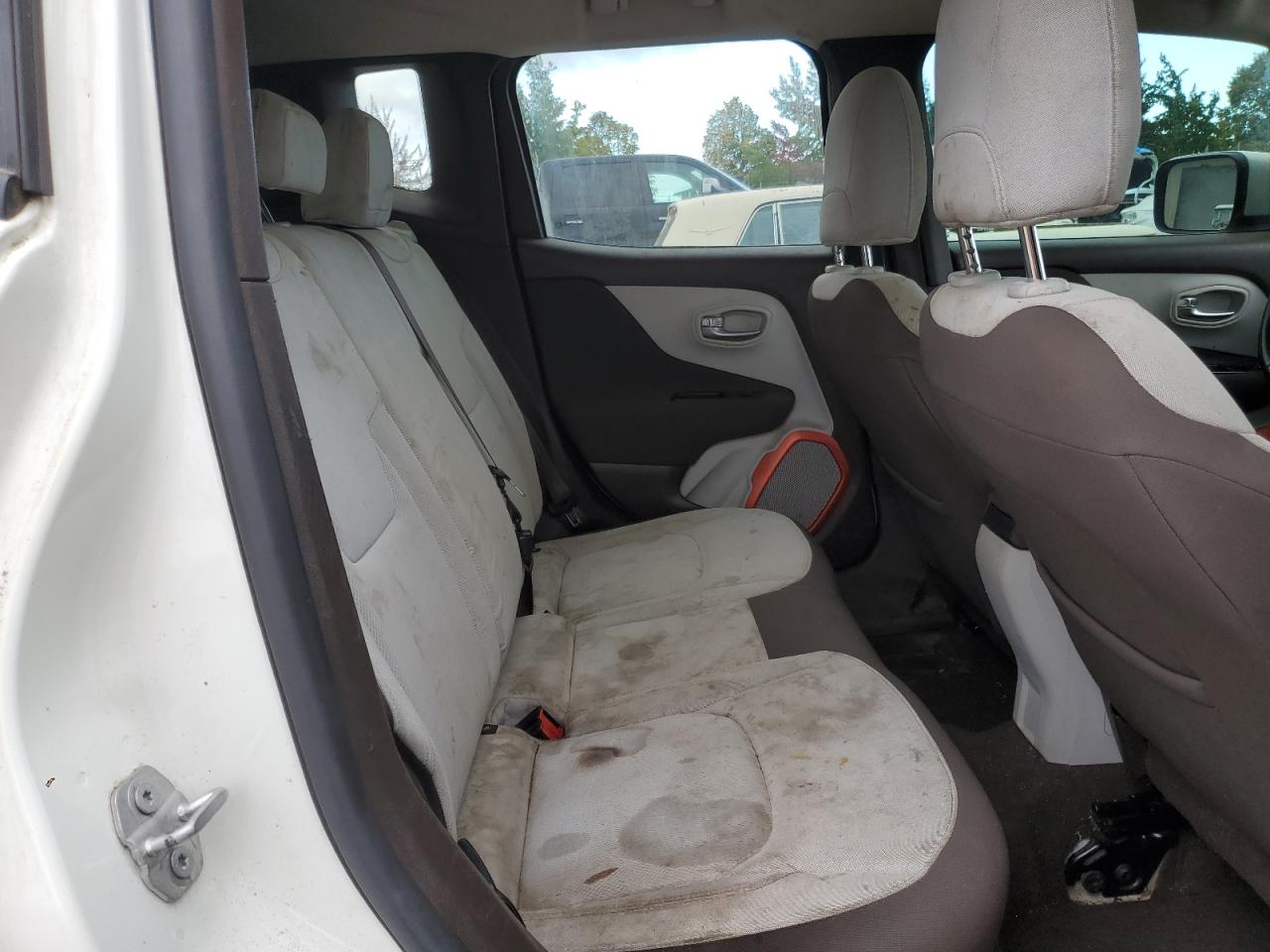 2016 Jeep Renegade Latitude VIN: ZACCJABW5GPD10568 Lot: 81052985