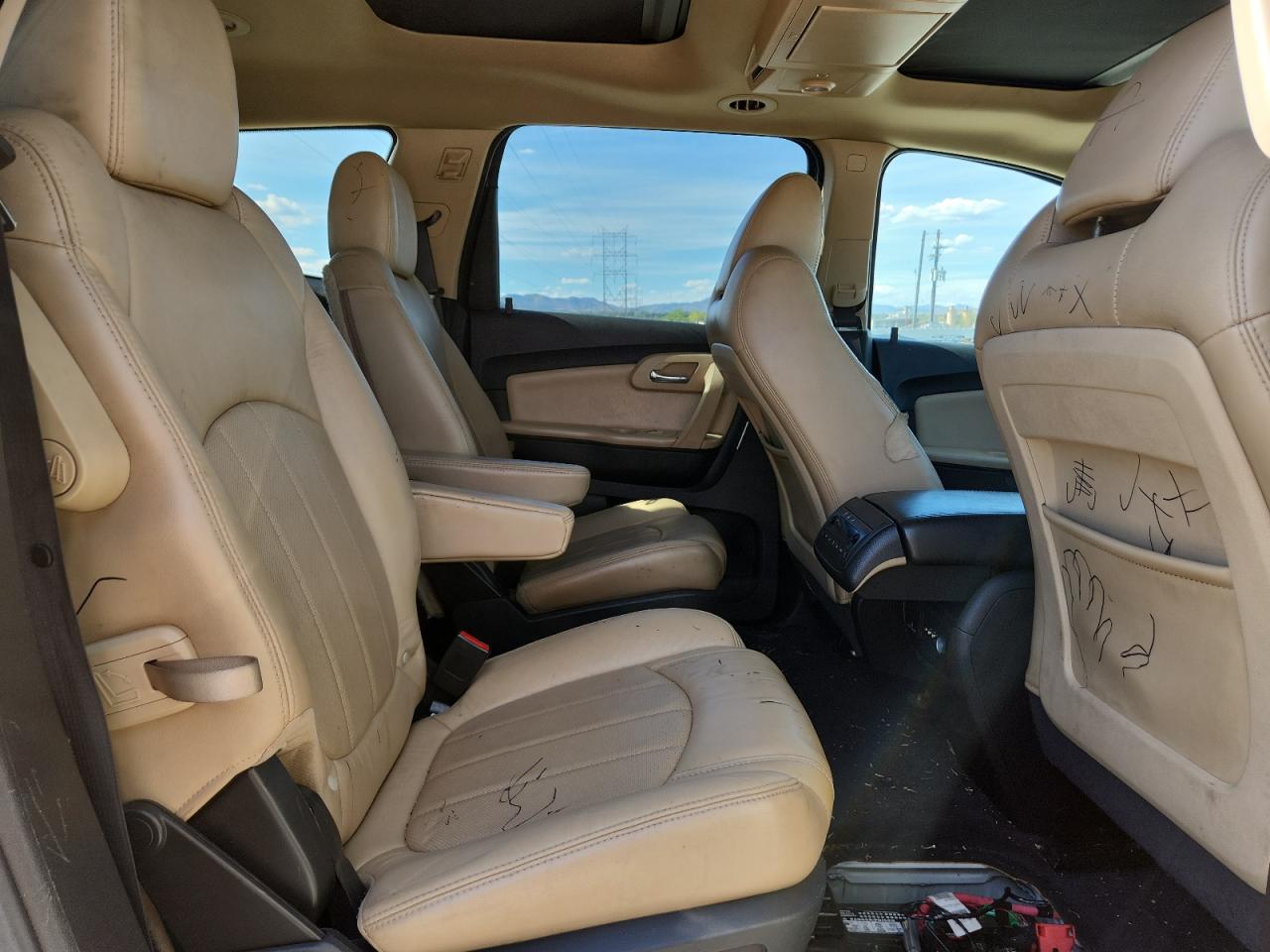 2011 Chevrolet Traverse Ltz VIN: 1GNKVLED6BJ261421 Lot: 84429795