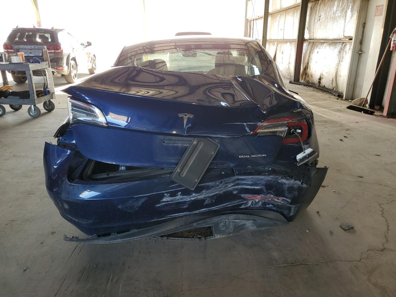 2022 Tesla Model 3 VIN: 5YJ3E1EB2NF167726 Lot: 81639735