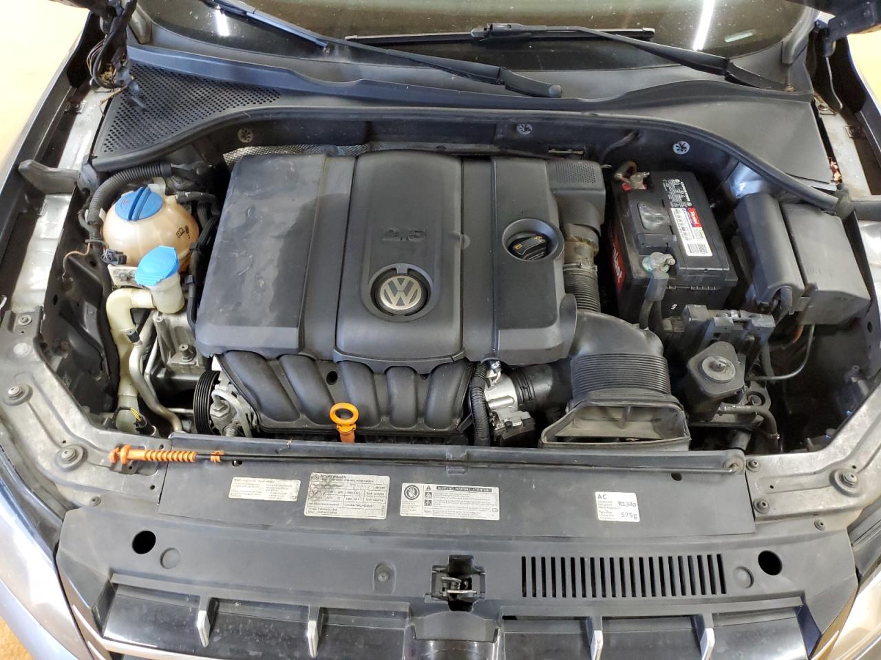 2012 Volkswagen Passat Sel VIN: 1VWCP7A37CC084747 Lot: 80708255