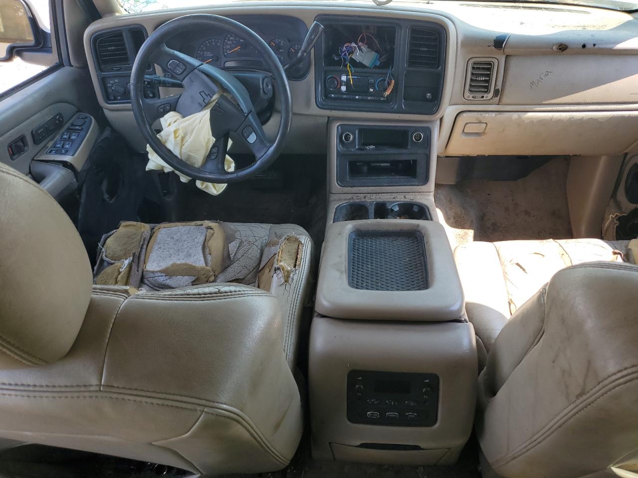 2004 Chevrolet Tahoe C1500 VIN: 1GNEC13Z64R233564 Lot: 82150225