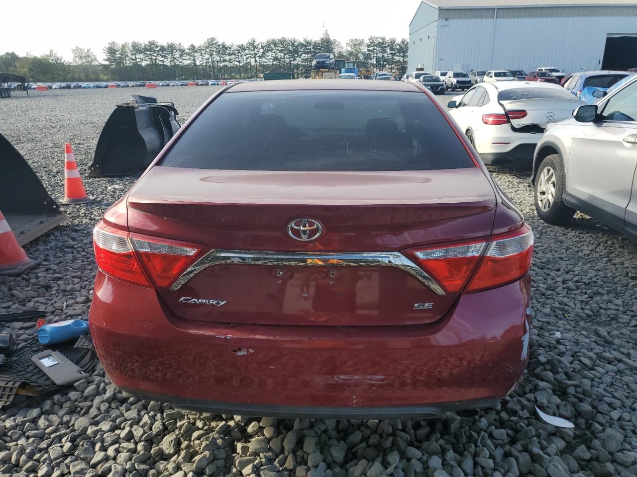 2016 Toyota Camry Le VIN: 4T1BF1FK5GU586490 Lot: 84744205