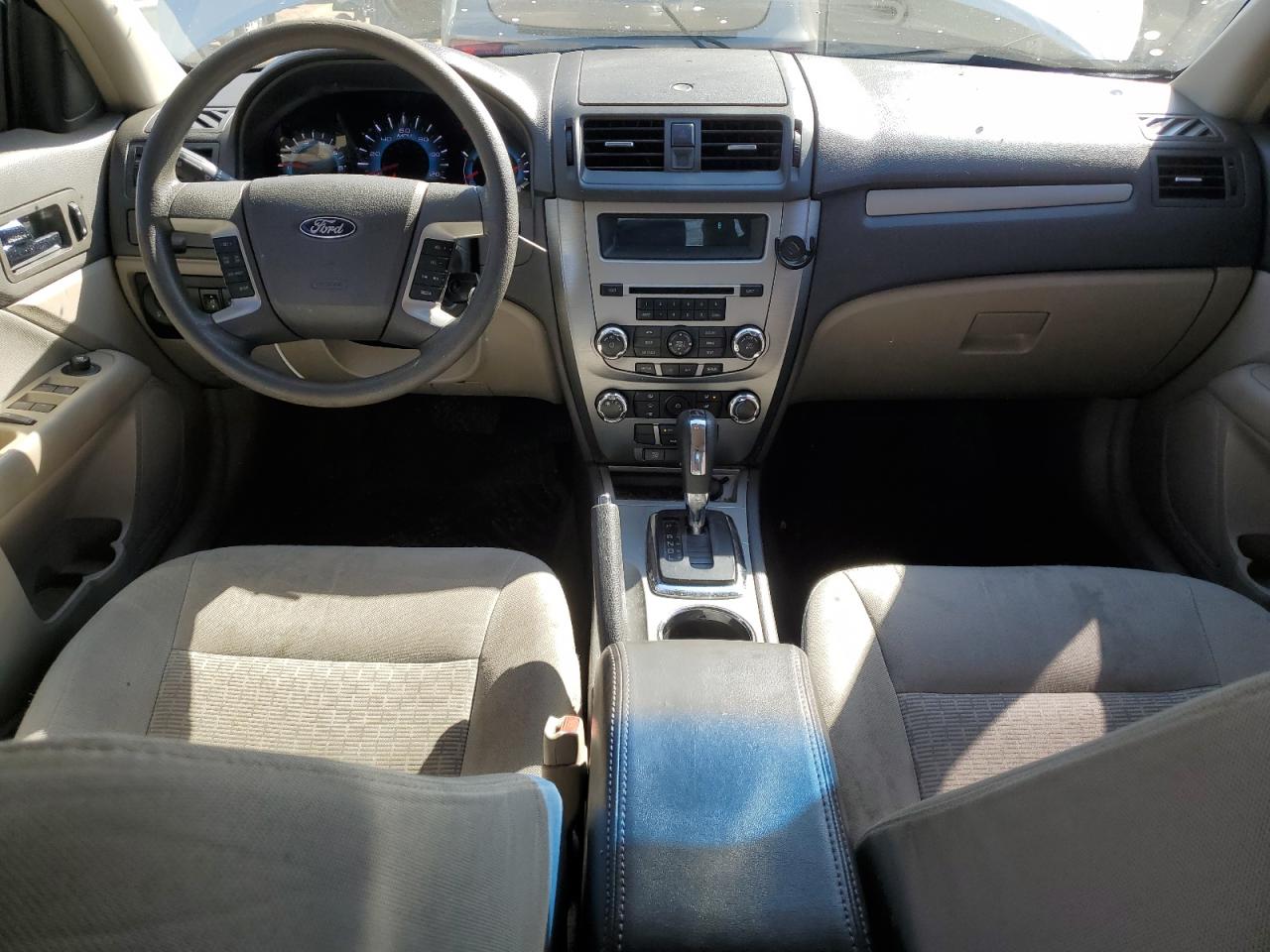 2011 Ford Fusion Se VIN: 3FAHP0HAXBR261883 Lot: 81754225