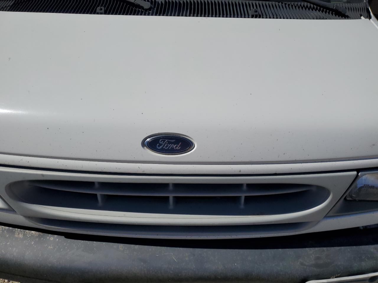 2002 Ford Econoline E250 Van VIN: 1FTNE24L42HA46989 Lot: 86522765