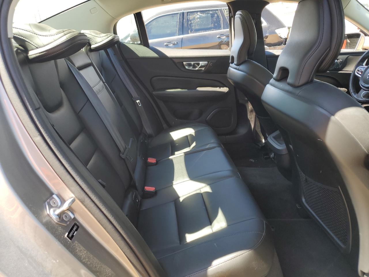 2020 Volvo S60 T5 Momentum VIN: 7JR102FK0LG049253 Lot: 80127125