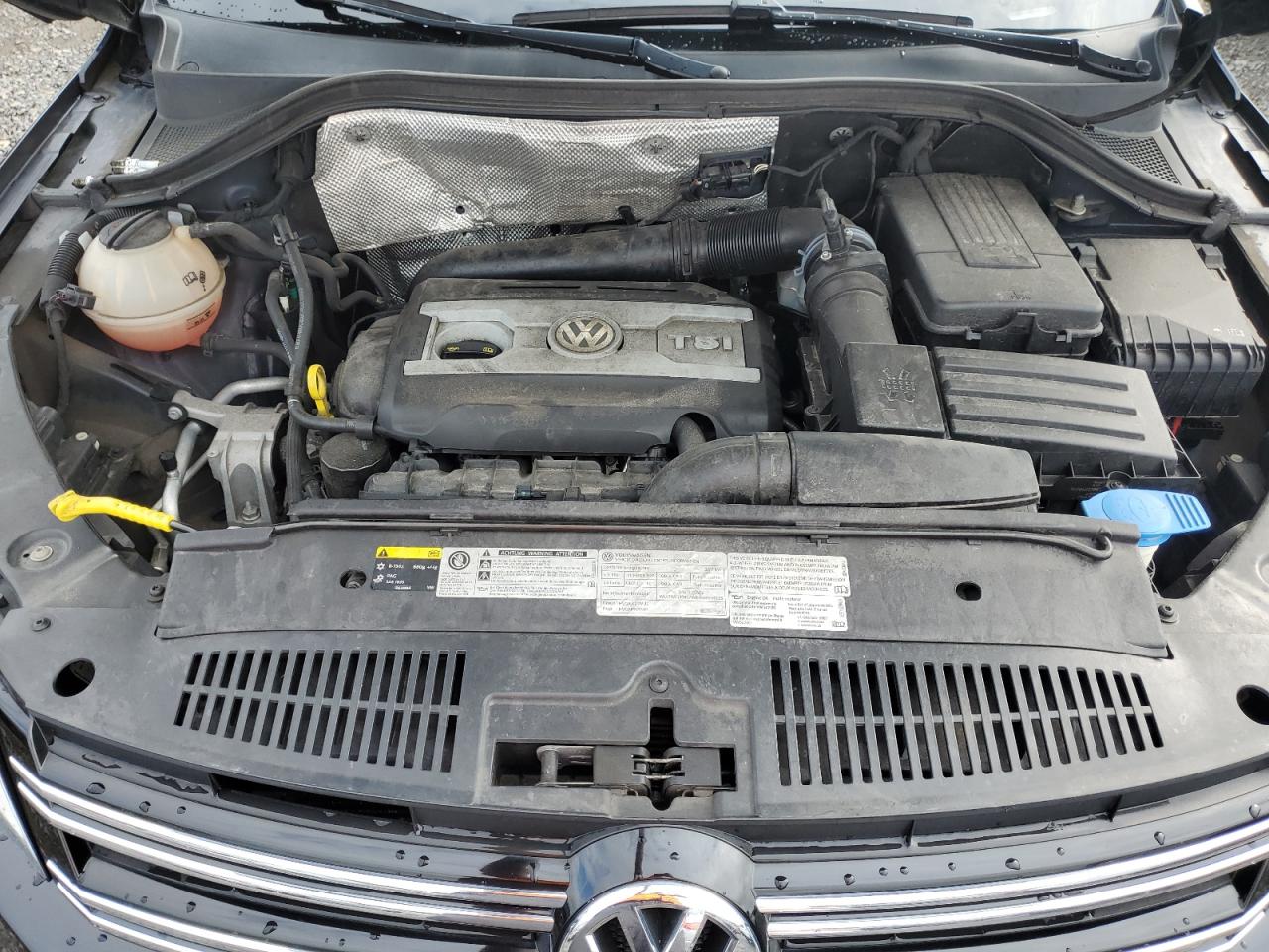 2017 Volkswagen Tiguan S VIN: WVGBV7AX0HK039343