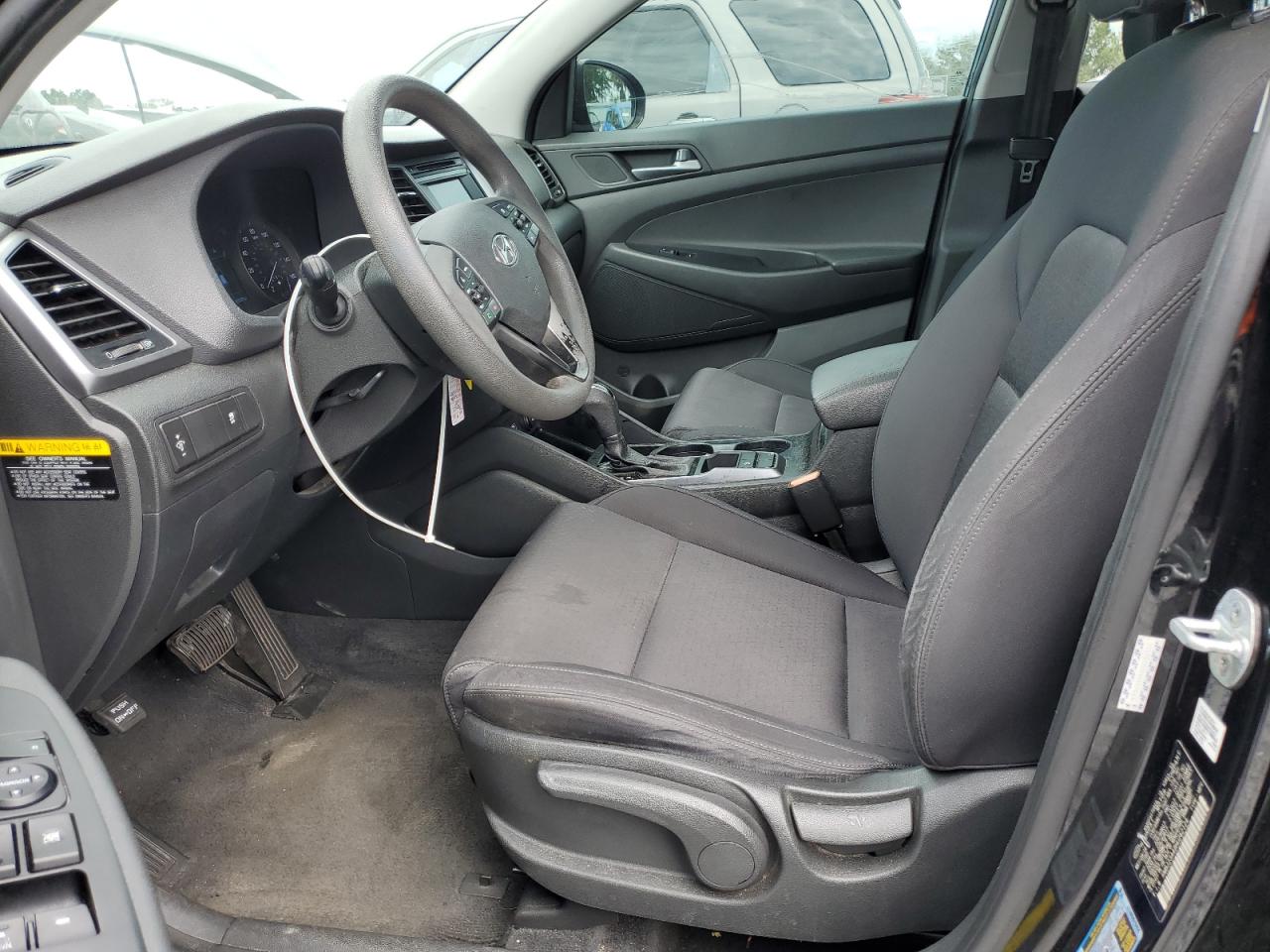 2017 Hyundai Tucson Se VIN: KM8J23A48HU262124 Lot: 80371885