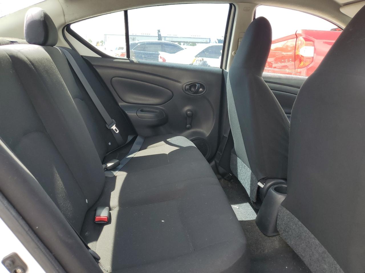 2014 Nissan Versa S VIN: 3N1CN7AP5EL852456 Lot: 81069215