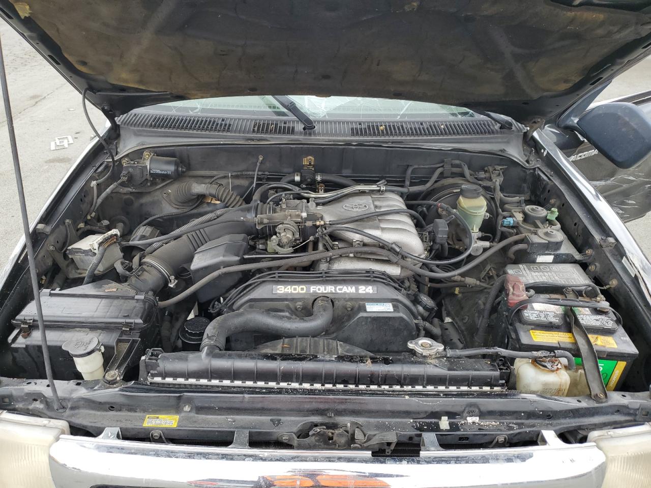 2000 Toyota Tacoma Xtracab Prerunner VIN: 4TASN92N7YZ593074 Lot: 81897535