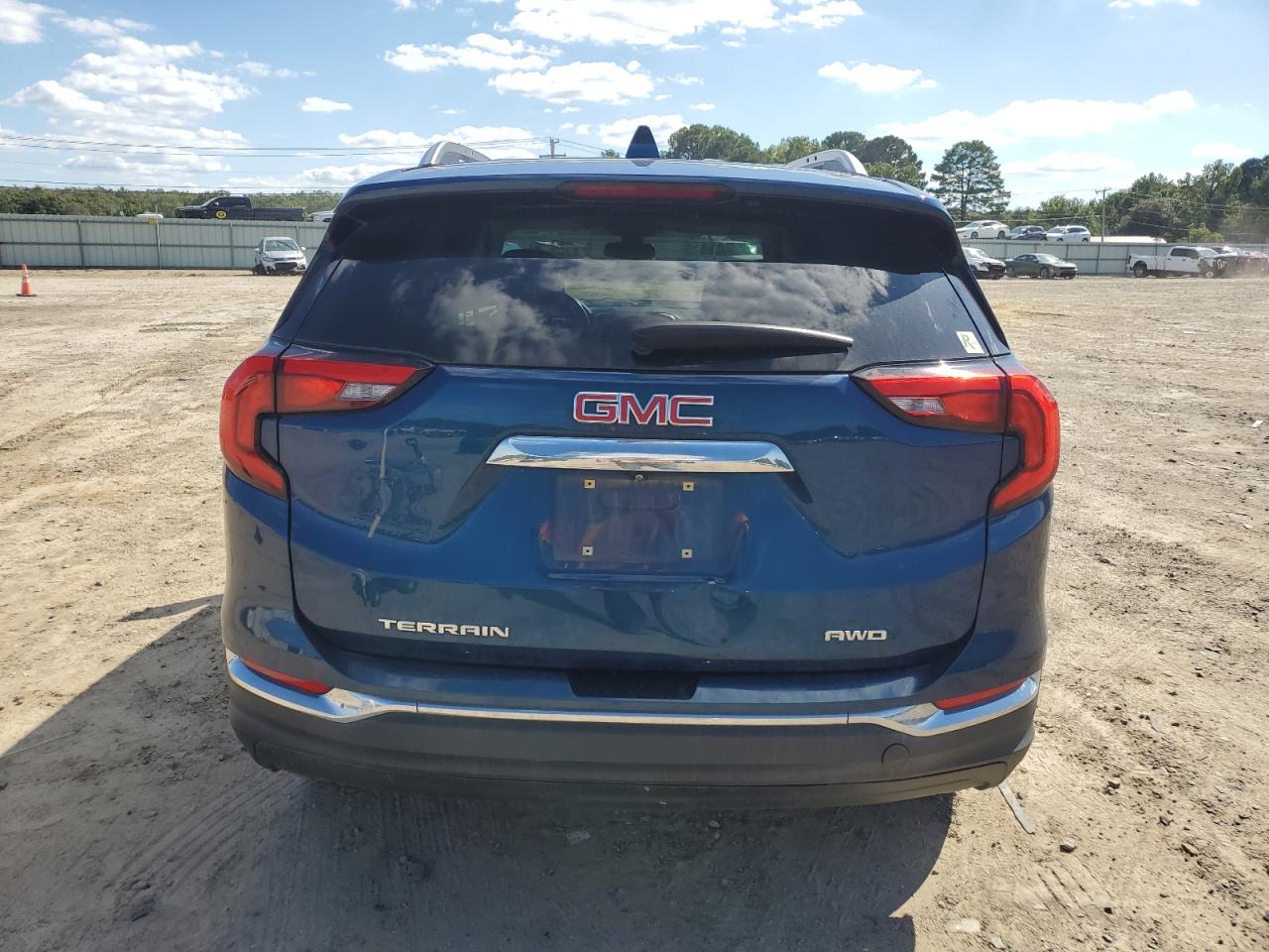 2020 GMC Terrain Slt VIN: 3GKALVEV2LL115904 Lot: 84381485