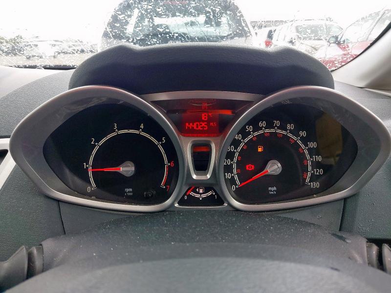 2010 FORD FIESTA TITANIUM 