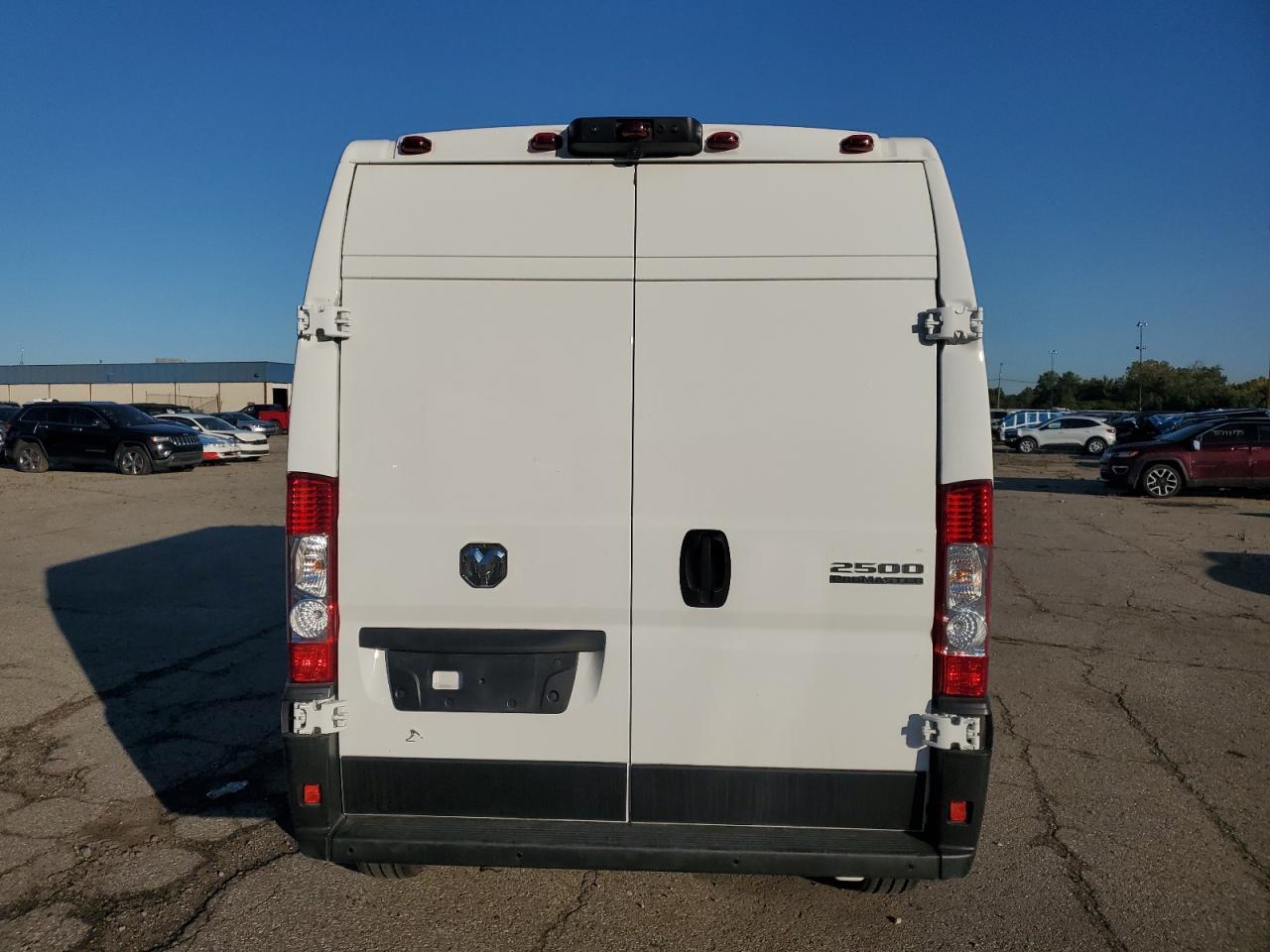 2024 Ram Promaster 2500 2500 High VIN: 3C6LRVDG7RE126004 Lot: 71455815