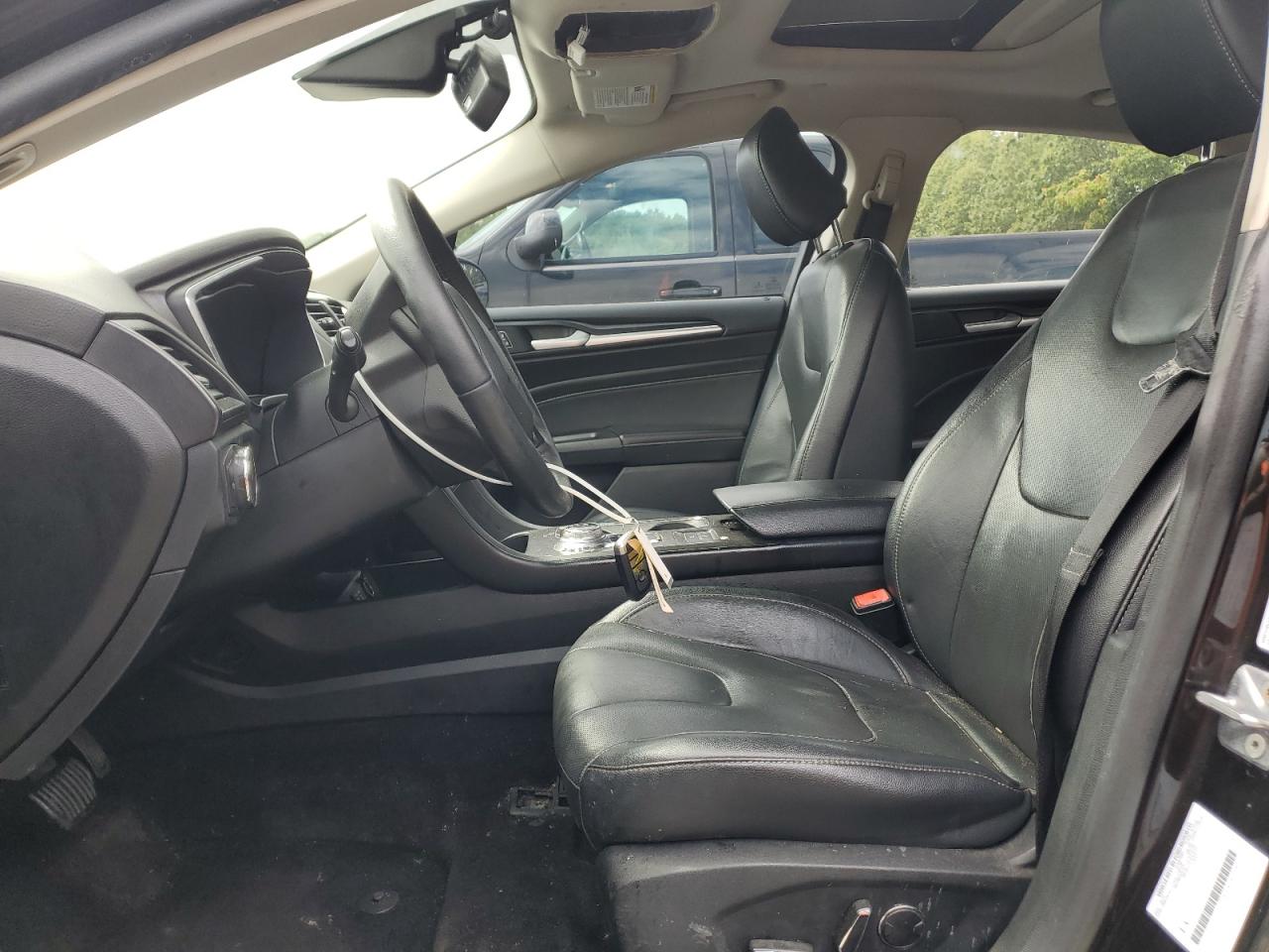 2020 Ford Fusion Titanium VIN: 3FA6P0RUXLR100516 Lot: 71117835