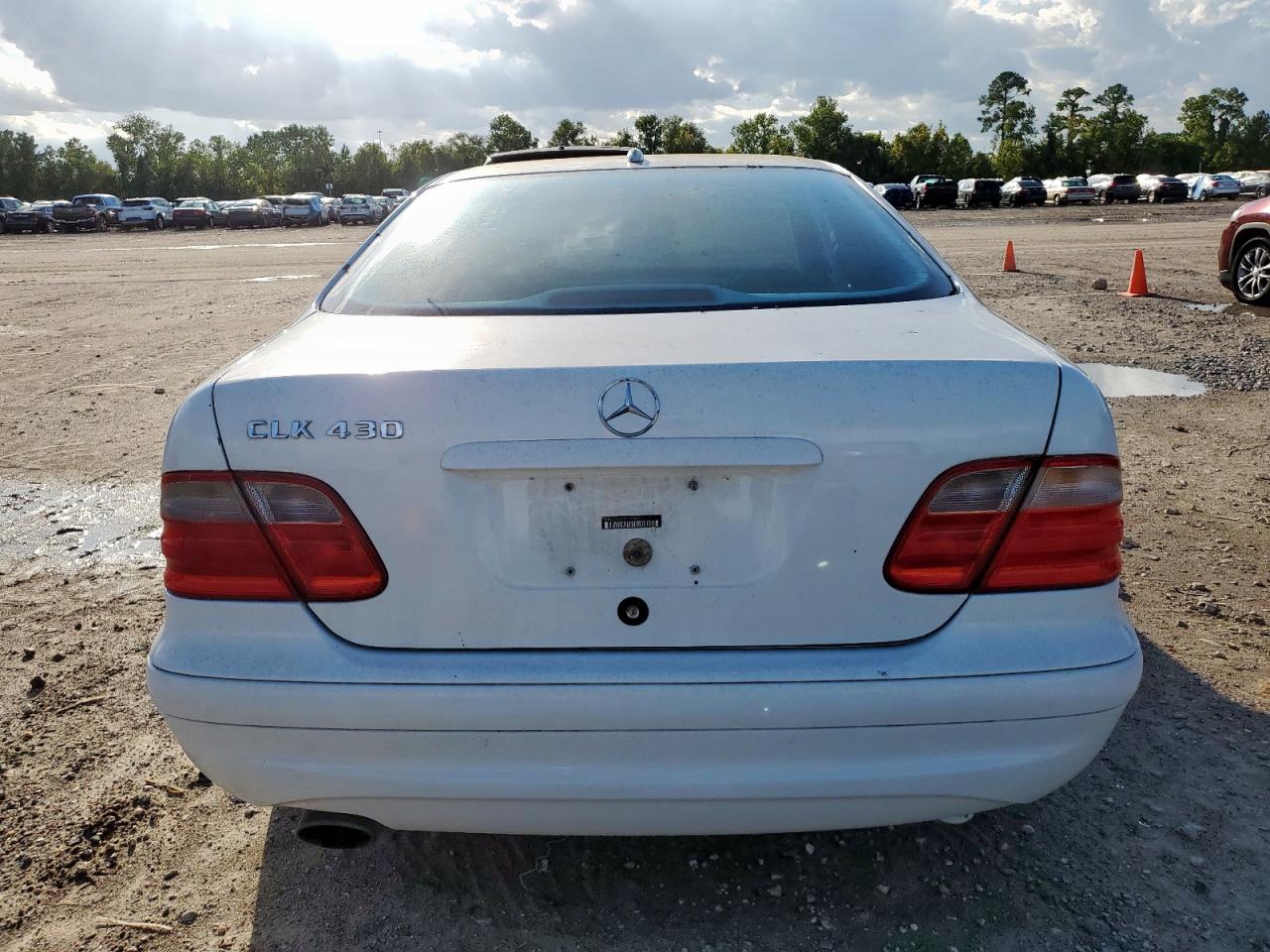 2000 Mercedes-Benz Clk 430 VIN: WDBLJ70GXYF127281 Lot: 82143305