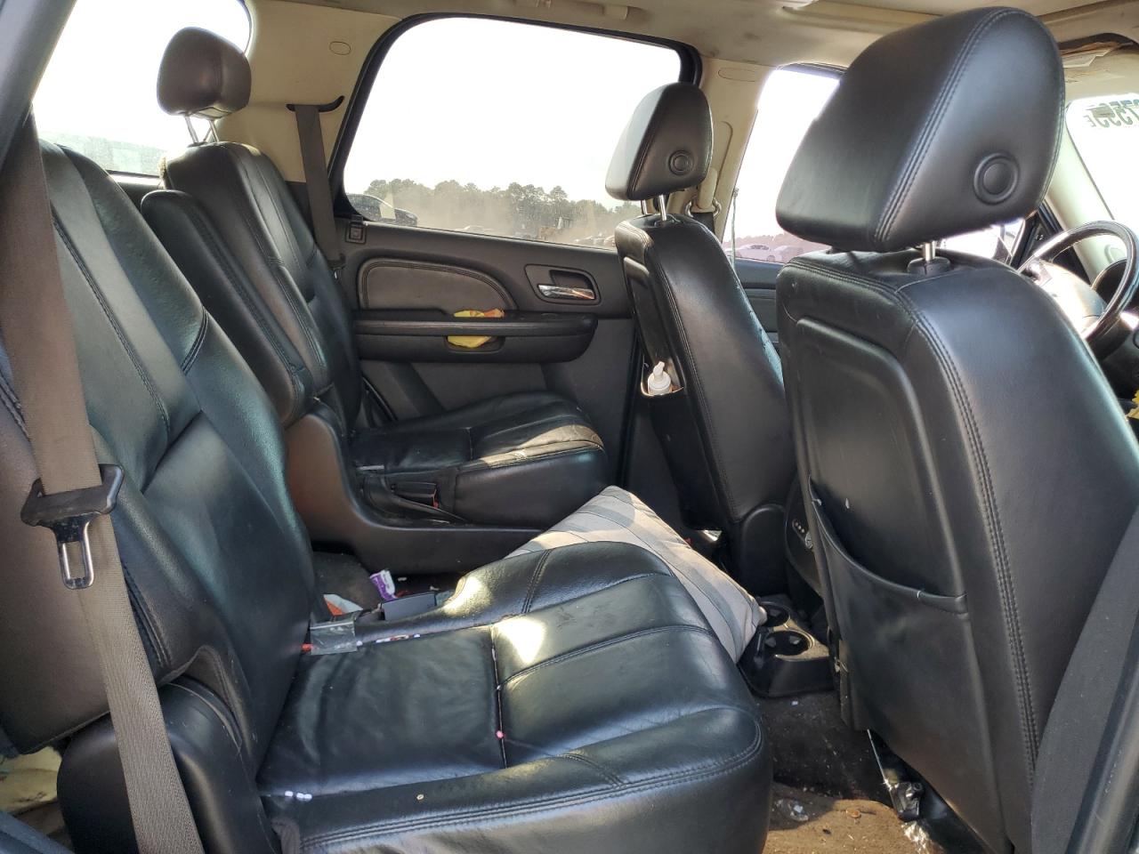 2008 GMC Yukon Denali VIN: 1GKEC63838J194003 Lot: 71367595