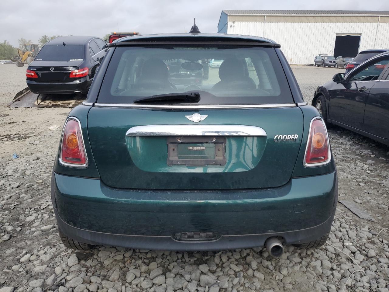 2009 Mini Cooper VIN: WMWMF33519TW72795 Lot: 81784885