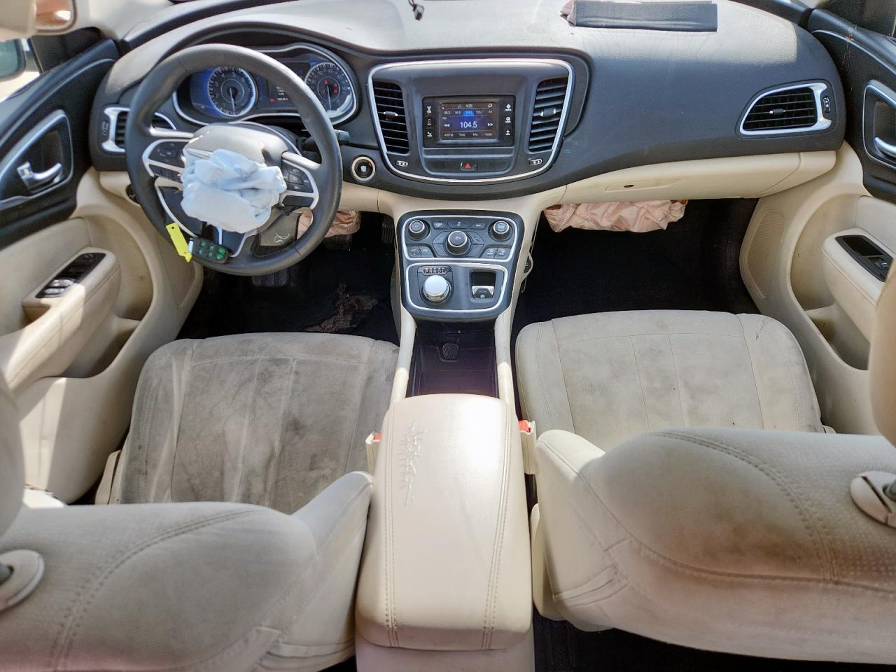 2015 Chrysler 200 Limited VIN: 1C3CCCAB5FN571571 Lot: 81831885