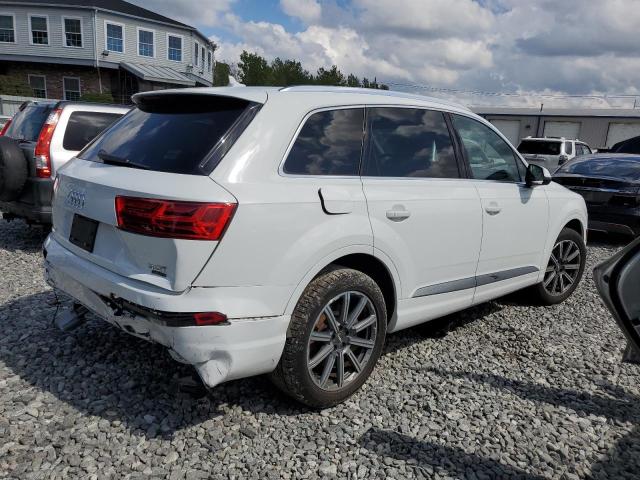  AUDI Q7 2017 White