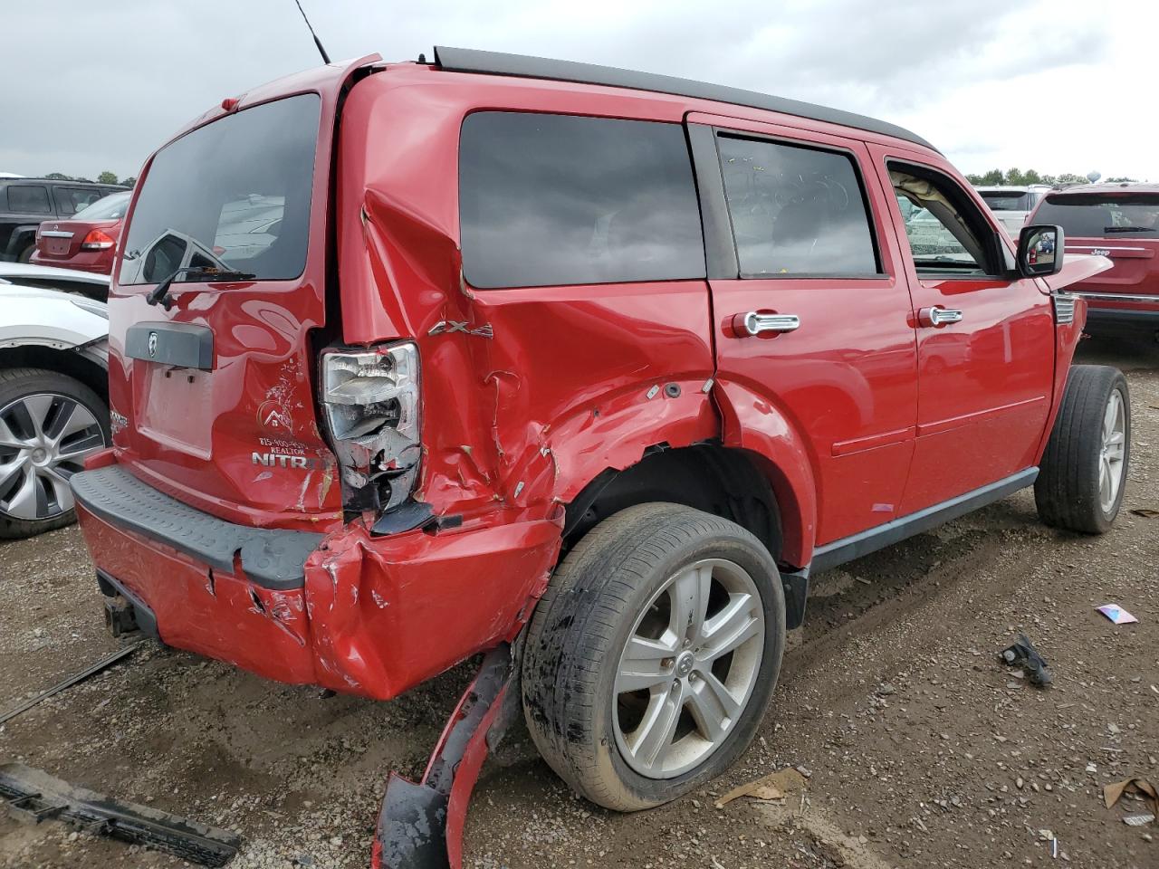 2011 Dodge Nitro Heat VIN: 1D4PU4GX7BW564003 Lot: 92051485