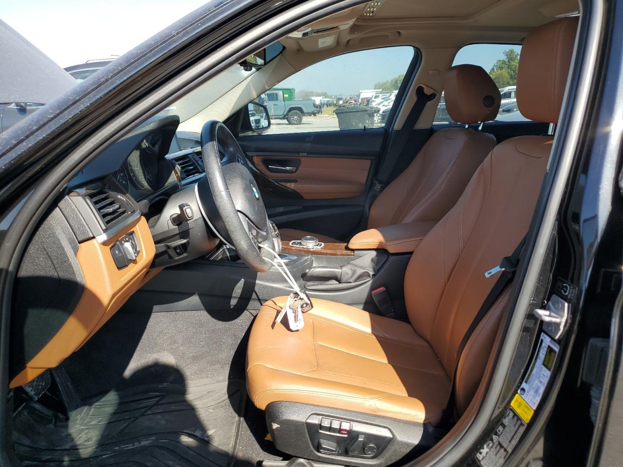 2015 BMW 328 Xi VIN: WBA3B3G56FNT18076 Lot: 80909405