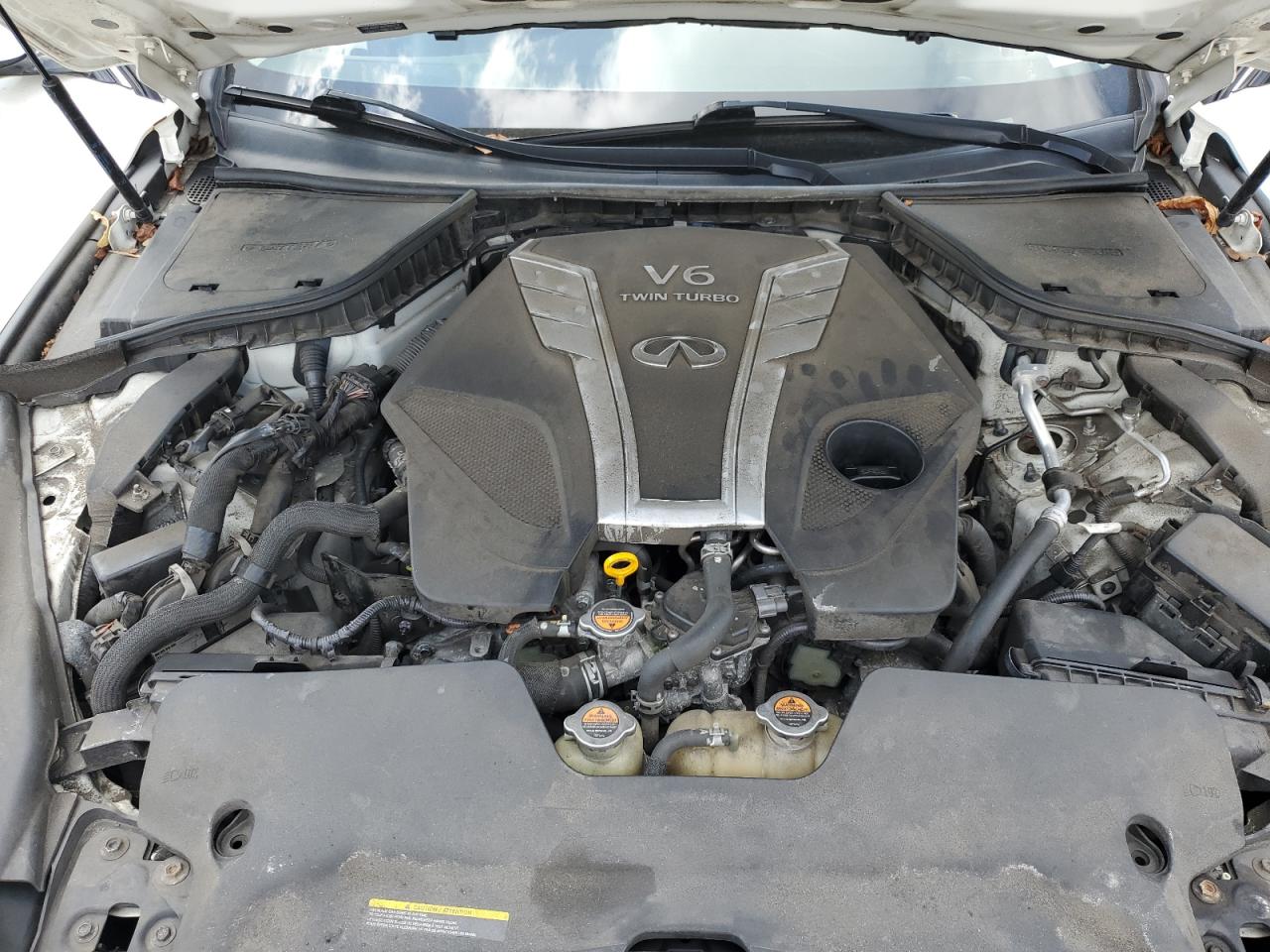 2018 Infiniti Q50 Luxe VIN: JN1EV7AR2JM440084 Lot: 70596195