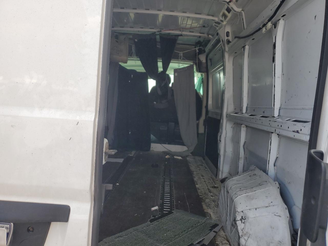 2020 Ram Promaster 2500 2500 High VIN: 3C6TRVDG9LE113827 Lot: 80282855