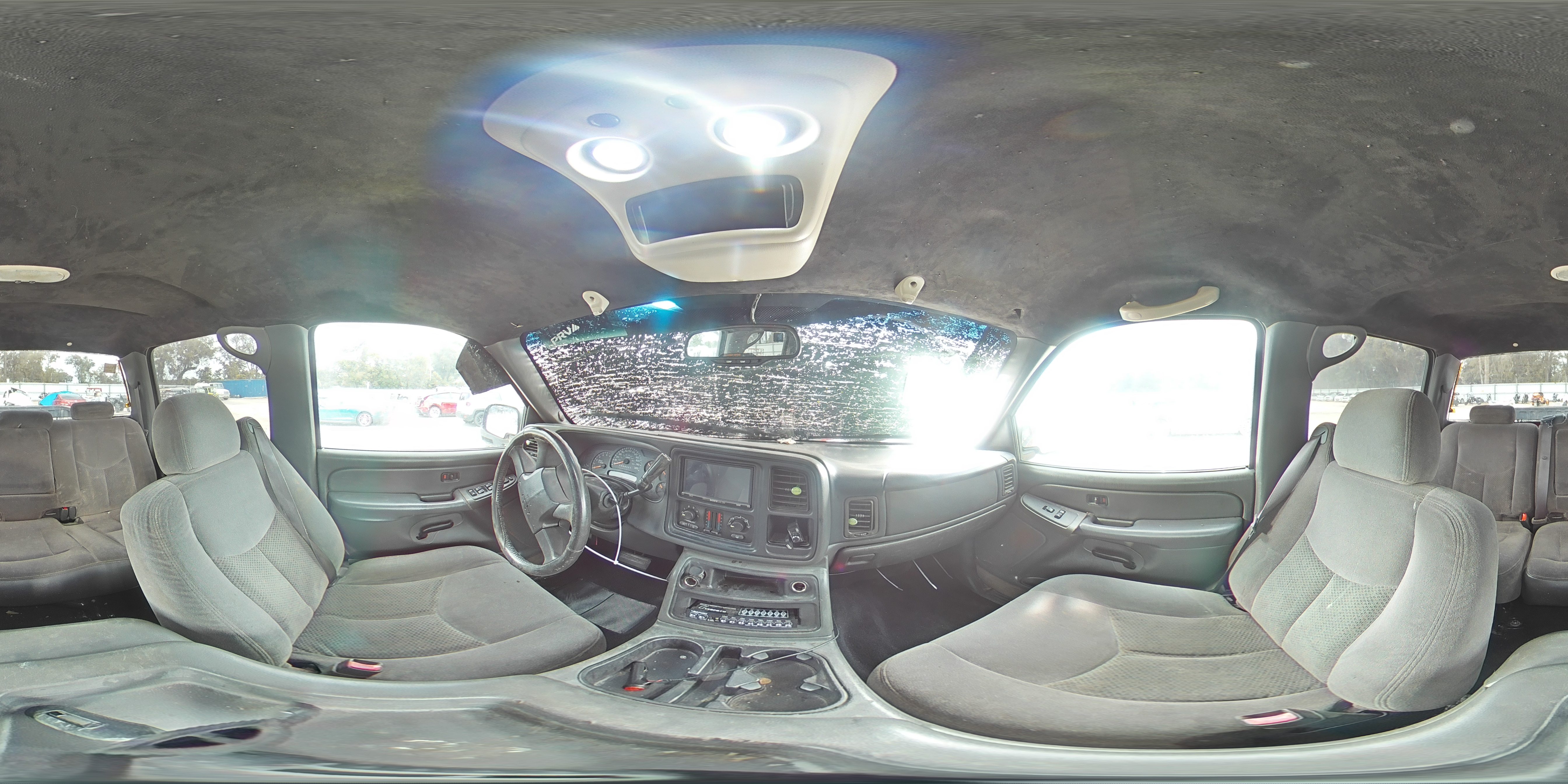 2005 Chevrolet Silverado C1500 VIN: 2GCEC19V251265368 Lot: 84397815