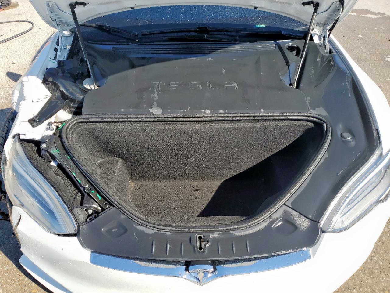 2020 Tesla Model S VIN: 5YJSA1E26LF414055 Lot: 82054145