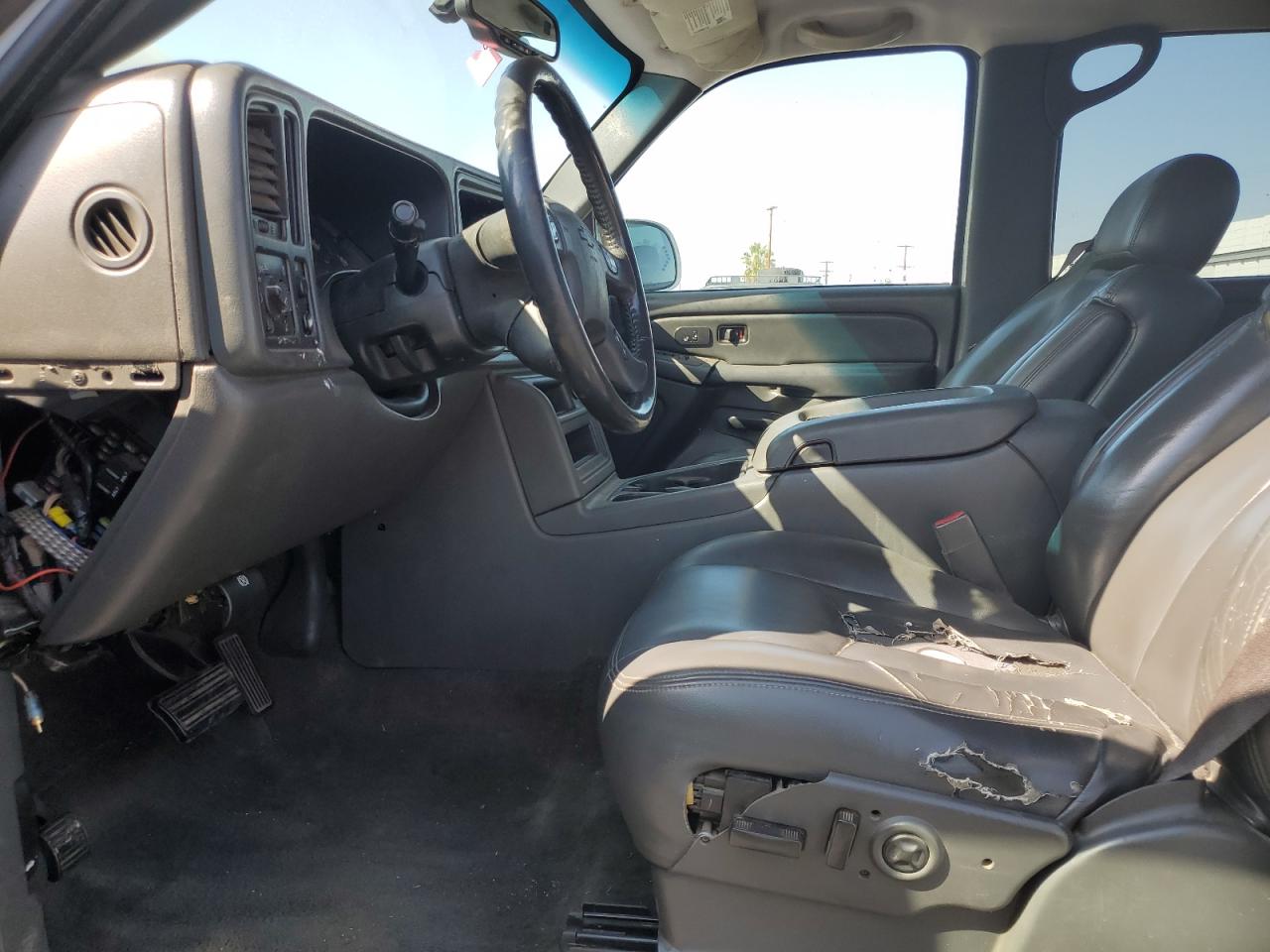 2005 Chevrolet Silverado C1500 VIN: 2GCEC13T051158150 Lot: 84293985